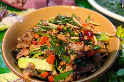 墨江哈尼一家人饭店(双胞大道店)