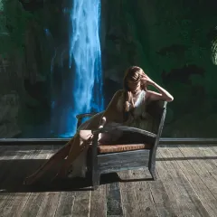 翁布悬崖瀑布咖啡 User Photo