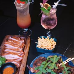 Overflow Whisky·Cocktail Bar User Photo