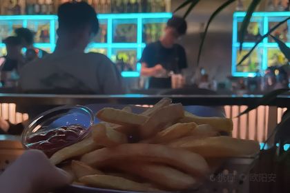 酒饕·済 Whisky·Cocktail Bar