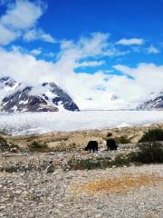 Yalong Gabu Mountain