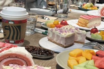 星巴克(自贡百盛店)