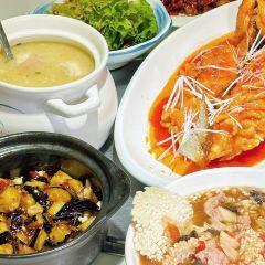 尹二姐守艺川菜(美专校街店) User Photo