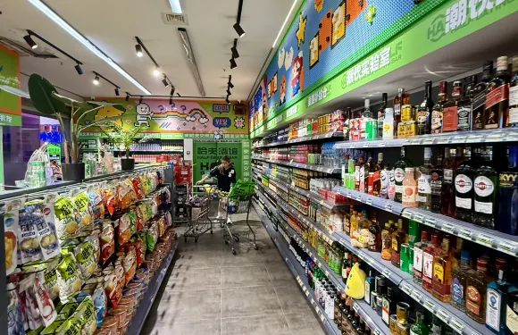 哈夫酒館（民主廣場店）