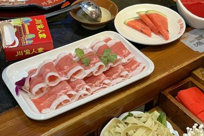川渝人家重庆老火锅(永康店)