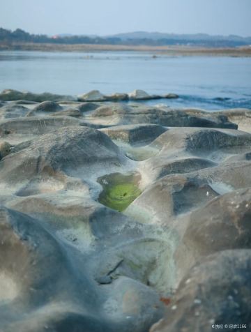 Jiangyou Strange Stone Beach