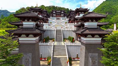Luoyue Cultural Palace