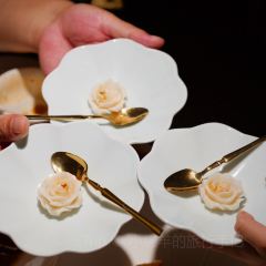 ZAYTON COURTYARD User Photo