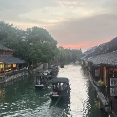 XUN WU SHUI YAN CAN TING User Photo