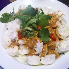 山河屯铁锅炖(乌山西路店) User Photo