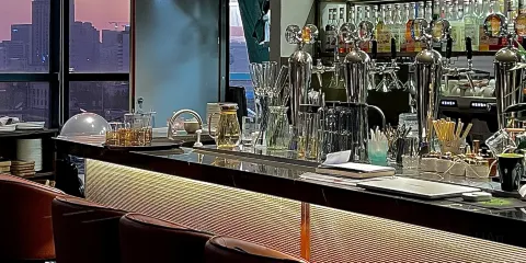 濟南趵突泉亞朵S酒店·幾木泉空中花園西餐廳Spring Restaurant（泉城廣場店）