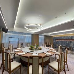 Yinghua Restaurant (xinaobao) User Photo