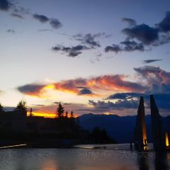 四姑娘山·天空之城悬崖酒店·悬崖餐厅 여행 사진