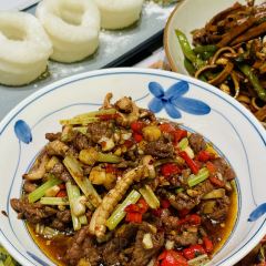 寻乡野·鲜辣小炒(吾悦广场店) User Photo