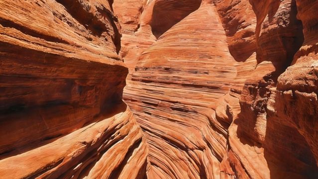 Gongge Gully Danxia Landform Scenic Area - Flame Danxia