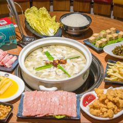 荷塘码头酸菜鱼(浦江人民广场店) 여행 사진