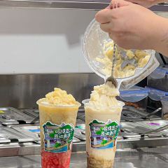 Yizhisuannainiu (beichengtianjie) User Photo