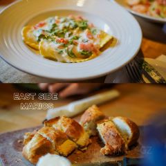 East Side Mario's 여행 사진