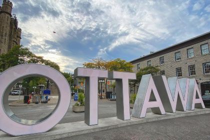 Aulde Dubliner & Pour House