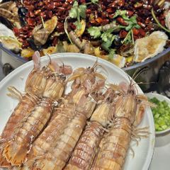 红码头平价海鲜烧烤大排档(海事店) User Photo