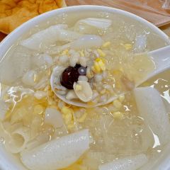 绿源鲜榨果汁(红星店) User Photo