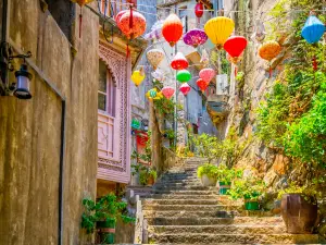 Xia Guan Old Street