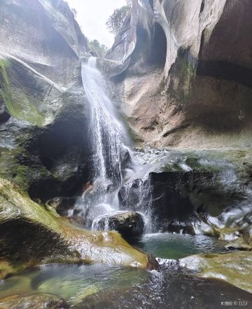 Jiulong Cave Scenic Spot of Baiyun Mountain World Geopark