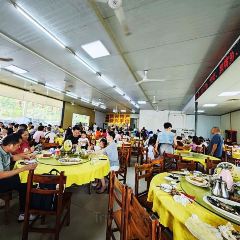 食天下果园农庄(金水台特色老店) User Photo