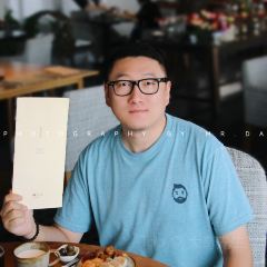 七栩钟楼·蚌壳餐厅 User Photo