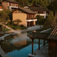 翁布懸崖瀑布咖啡張用戶圖片