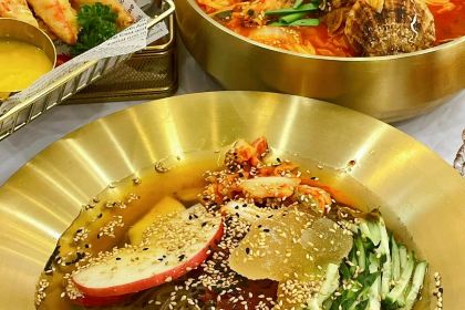 Wuli亲故·韩式炸酱面