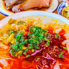 广场小吃城 User Photo