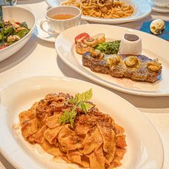 Bistro32F LeCoucou User Photo