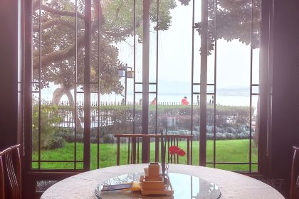 MINGHUYUAN RESTAURANT