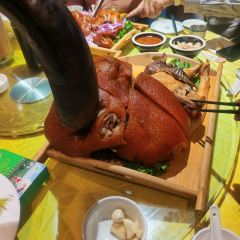 清真·崔牛哥烤全羊牛头宴 User Photo