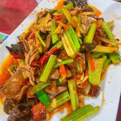 江油黎明烧肥肠(汉中店) User Photo