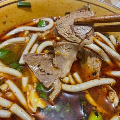 董公寺戴家羊肉粉(公园路店) User Photo