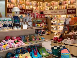 魔方城市书房(陆家嘴店)