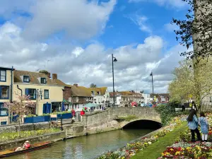 Westgate Gardens Riverside