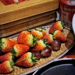 一绪に和牛寿喜烧(大卫城店) User Photo