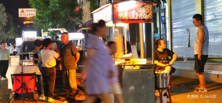 云南过桥米线(十八米街店)