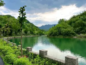 獅子岩生態旅遊區
