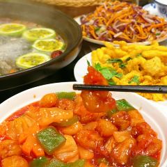 岭色味石锅椰子鸡 User Photo