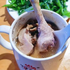 XUE JUN SHENG JI User Photo