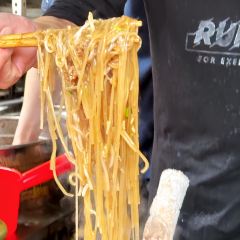 牛肉粉丝(党校店) User Photo