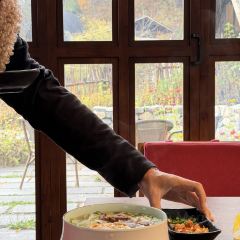 Abuluzicang Restaurant (jiuzhaigou) User Photo