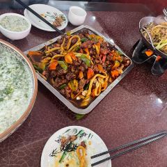 澳龙特色餐馆(小鸡泡面老店) User Photo