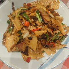 LU FU JI HE PING FAN DIAN User Photo