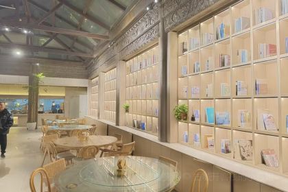 Songshifuhuanghua Beef Noodles