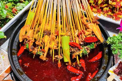 卤串哥砂锅串串香(坑梓店)